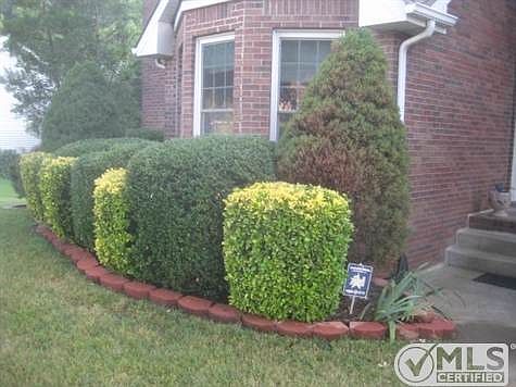 3rd image of 3374 Clearwater Dr