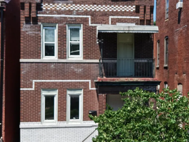 3831 Iowa Ave #1F — Photo 15