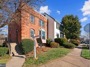 6716 Melrose Dr, Mc Lean, VA 22101