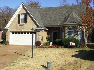 10087 E Woodland Pine Cv, Arlington, TN 38002