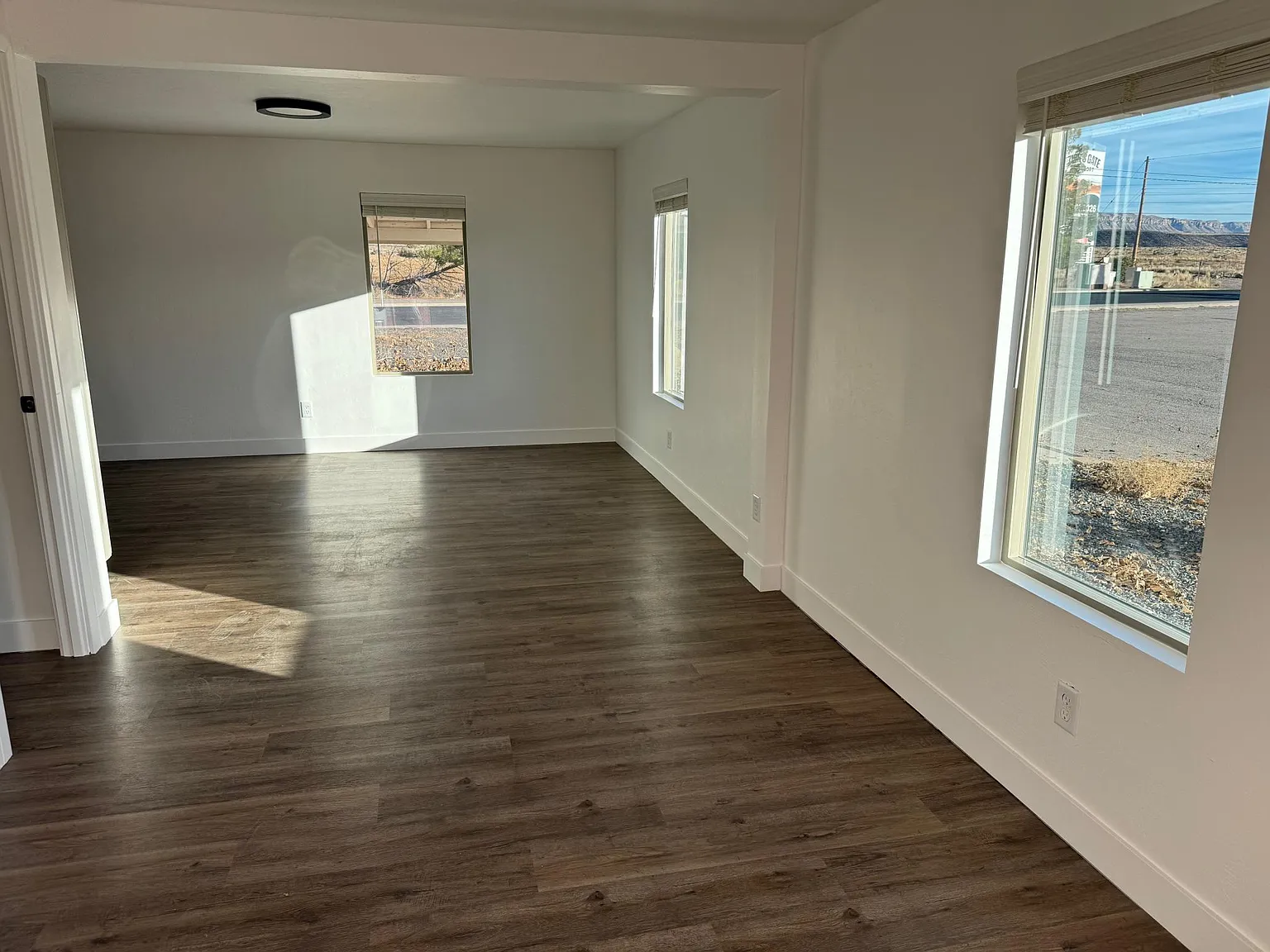 Studio, 613 sqft, $1,495 — Photo 4
