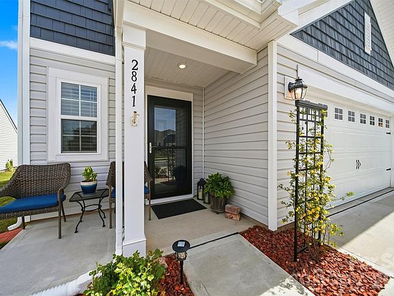 3rd image of 2841 Legacy Ridge Ln