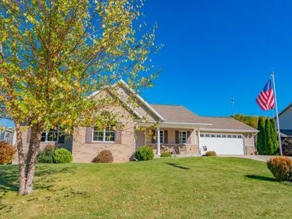 3034 Valley St, Black Earth, WI 53515