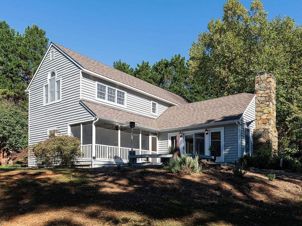 1st image of 105 Apple Ln