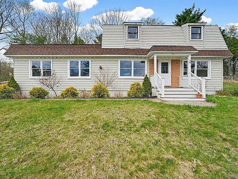 1st image of 38 Marjorie Dr #1