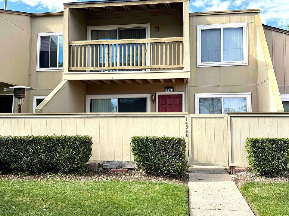 Front of townhouse
