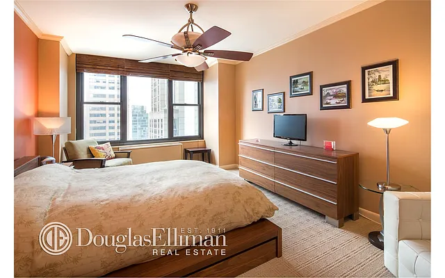 Sold by Douglas Elliman | media 22