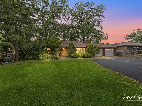 665 N Kennedy Dr, Kankakee, IL 60901