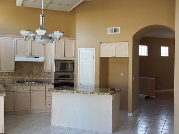 3rd image of 3411 E Barrington Dr