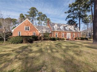 3320 Regent Park Walk, Virginia Beach, VA 23452