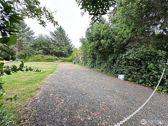 2nd image of 324 Clover Creek Avenue NW