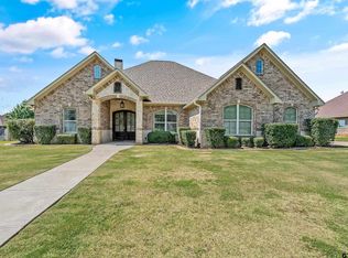 206 Sunnys Halo Blvd, Bullard, TX 75757
