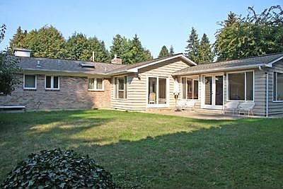 2nd image of 10623 NE 47th Pl