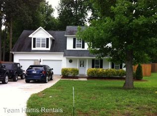 82 Hillandale Rd, Spring Lake, NC 28390