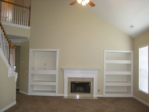 3rd image of 4829 Rainer Dr