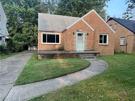 2nd image of 549 Danberry St