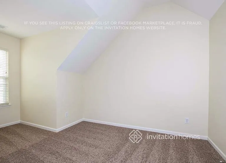 537 Moss Stream Ln — Photo 13