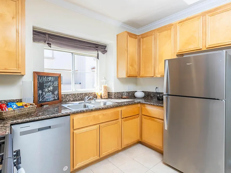 Colony Townhomes — Photo 108