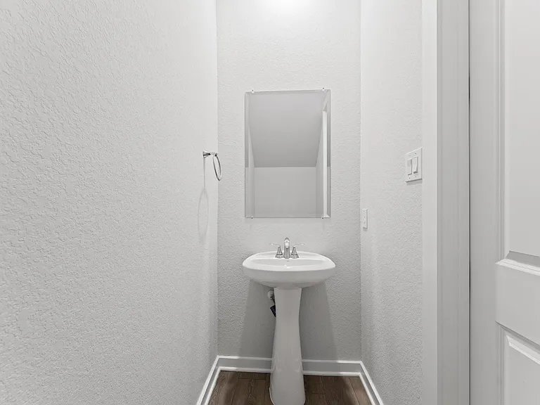 16514 Lake Austin St — Photo 14