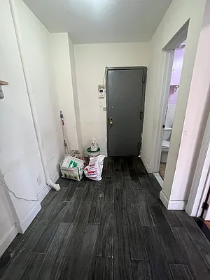 Rented by Standard Living Realty Inc | media 52