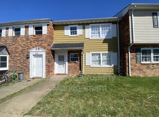 627 Anvil Rd, Fredericksburg, VA 22405