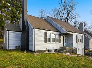 4677 N 60th St, Omaha, NE 68104