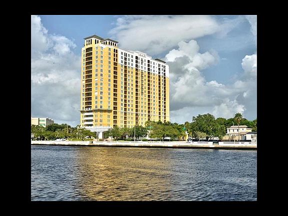 Unit has unobstructed water view and sunset view of Bayshore Boulevard in beautiful downtown Tampa, Florida.