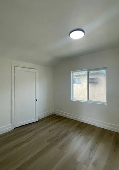 4815 S Normandie Ave #1/2 — Photo 15