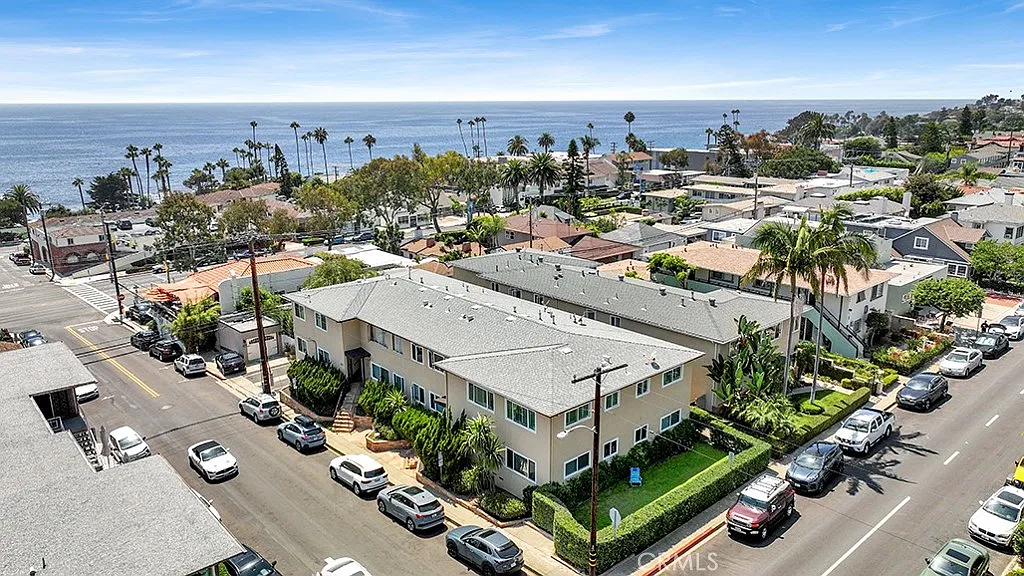 2 bed, 1118 sqft, $5,500 — Photo 3