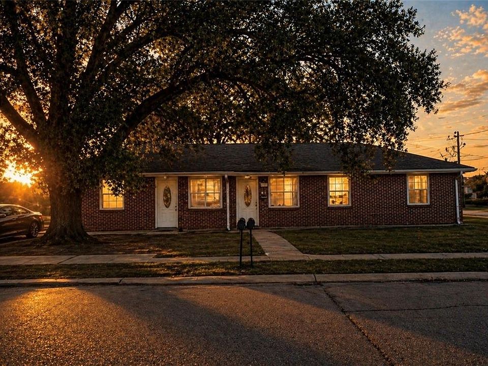 1st image of 4801-03 Rhodes Dr