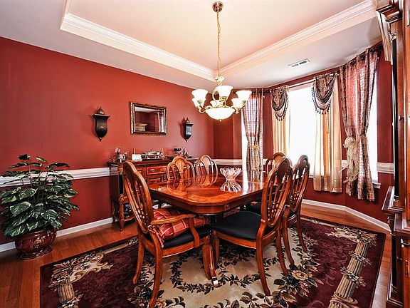 2nd image of 9202 Greenheather Dr