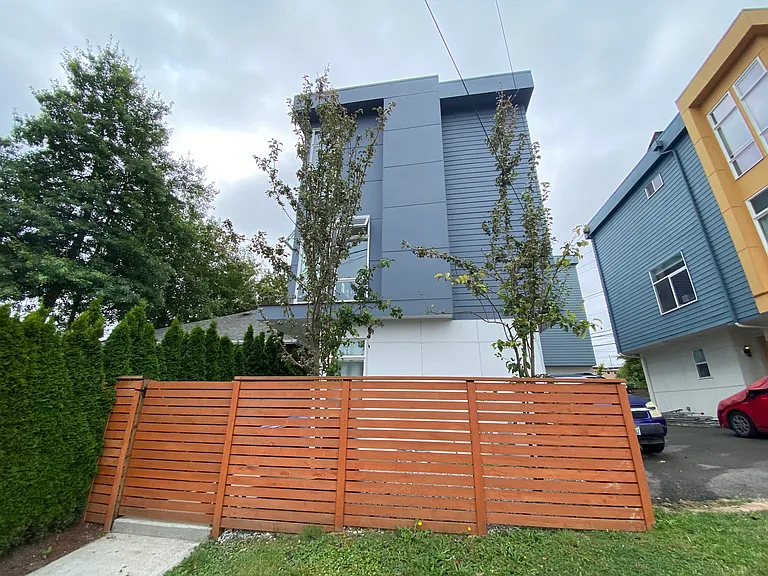 5003 S Fletcher St #1 — Photo 2