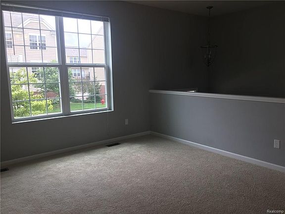 4th image of 27880 Middleton Dr #1