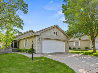 1093 Hemingway Ln, Traverse City, MI 49686