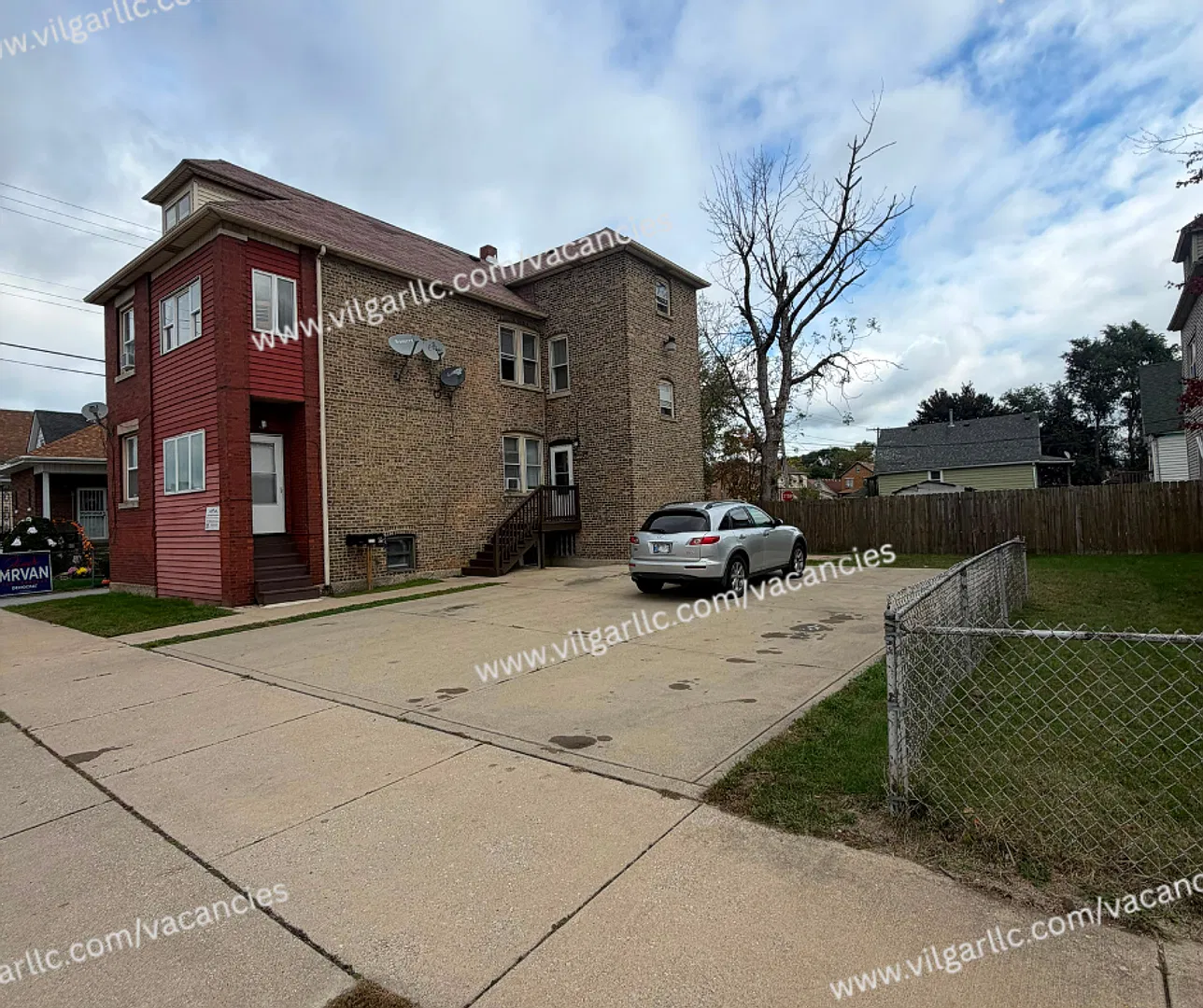 5035 Olcott — Photo 2