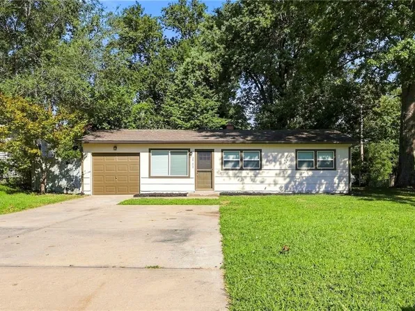 2731 S 53rd St, Kansas City, KS 66106