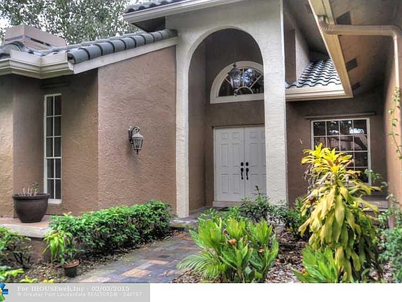 2nd image of 6011 NW 60th Ave