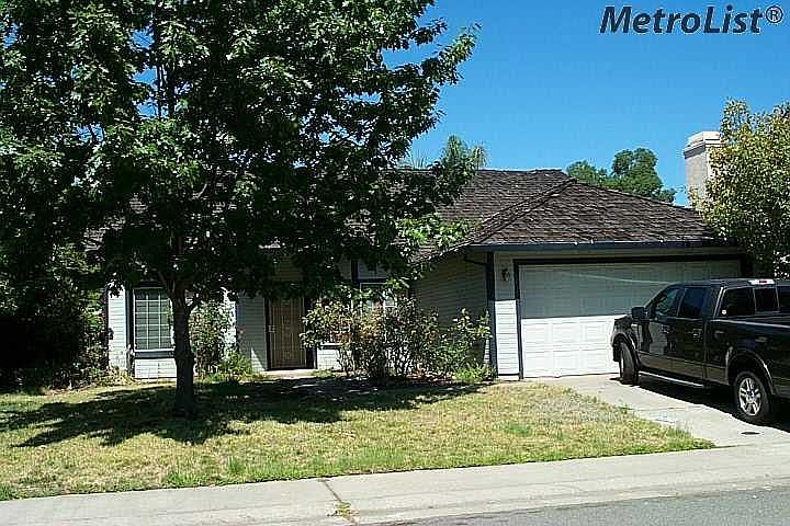 1st image of 1710 S Evergreen Dr