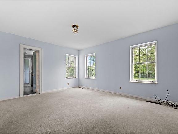 47th image of 162 Grizzell Ln