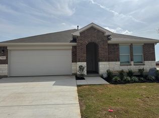 1504 Tin Roof Rd, Krum, TX 76249