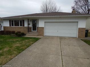 11030 Gross Dr, Parma, OH