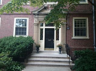 137 Sewall Ave APT 3, Brookline, MA 02446