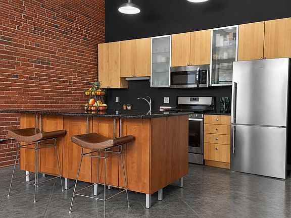 3rd image of 60 Dudley St APT 221