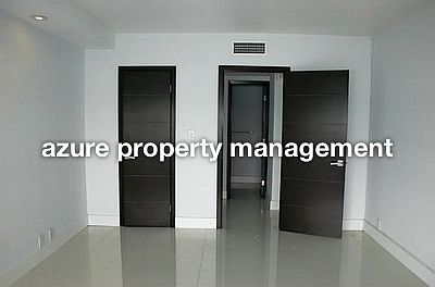 4th image of 1000 West Ave APT 107