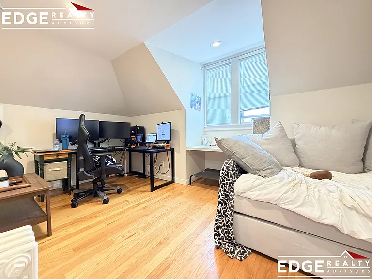 81-83 Orange St #2 — Photo 9