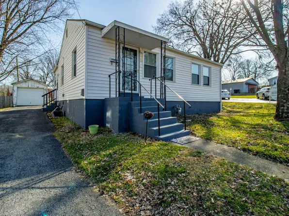 30 W 20th St, Paris, KY 40361