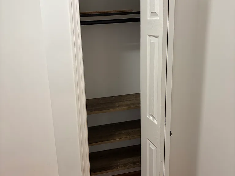 2854 Fairfield Ave #2 — Photo 3