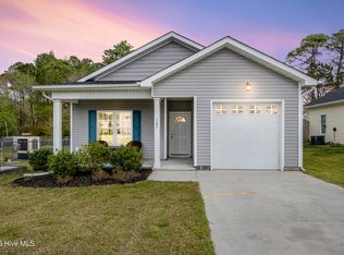 305 Cypress Avenue, Holly Ridge, NC 28445
