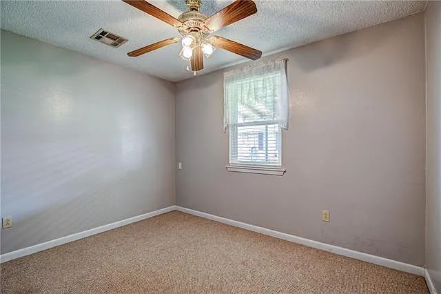 14064 River Rd — Photo 10