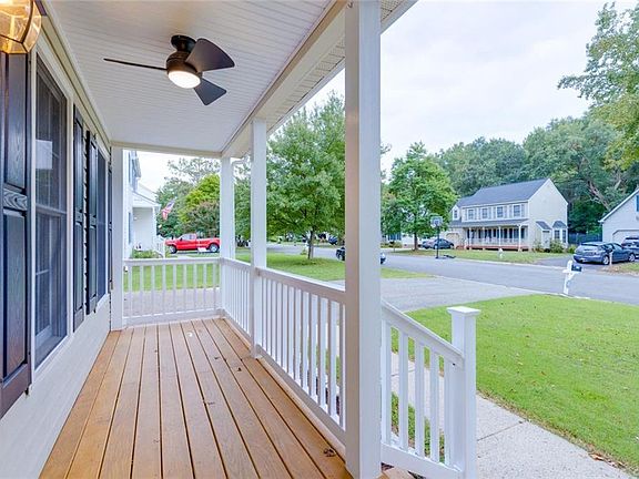 3rd image of 9018 Wildtree Dr